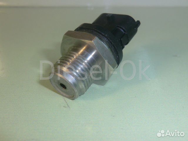 Датчик давления топлива F1A 0281002534 fiat iveco