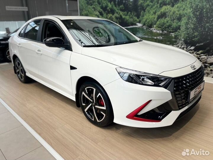 Kaiyi E5 1.5 CVT, 2023