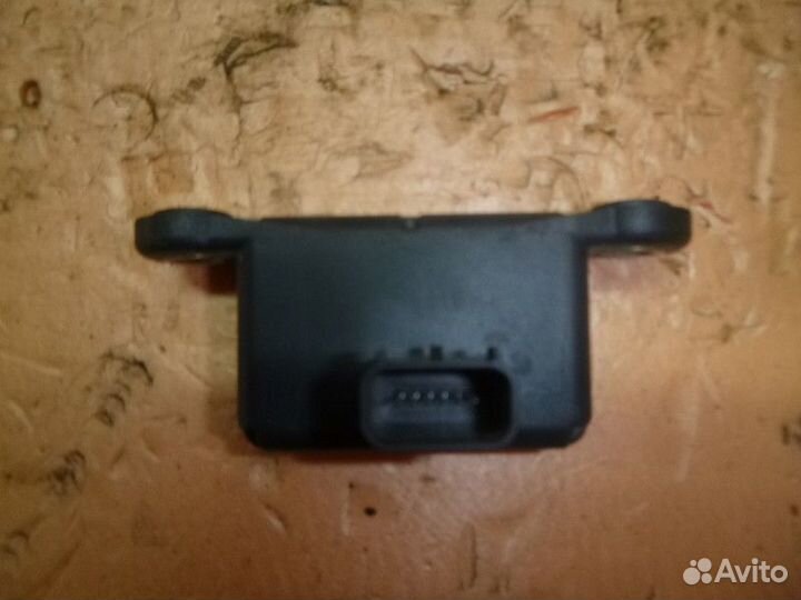 Датчик положения подвески opel astra J 2010