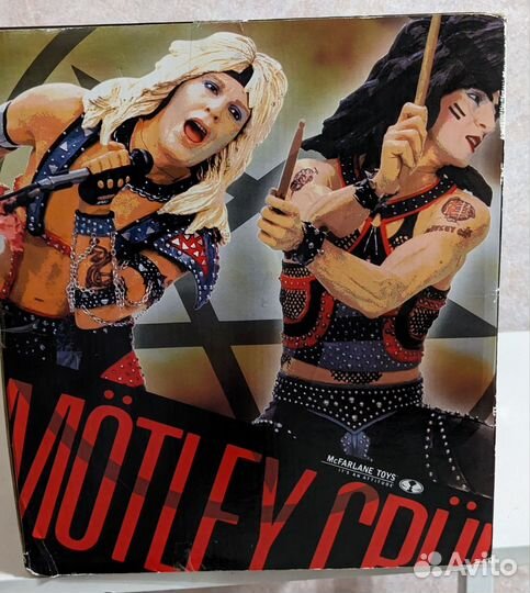 Эксклюзивный сет Motley Crue McFarlane новый