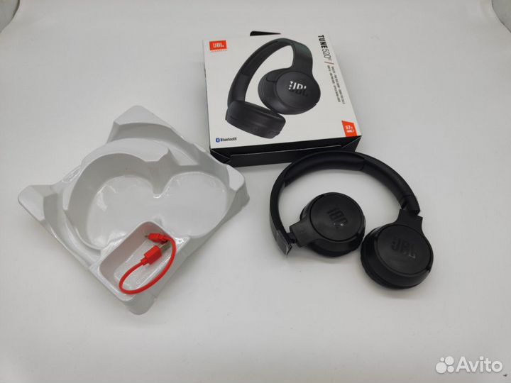 Наушники JBL tune 520BT