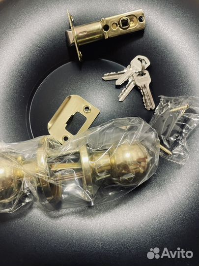 Ручка защелка на замке corsa deco новые