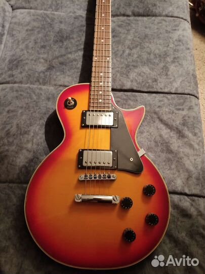 Электро гитара les paul