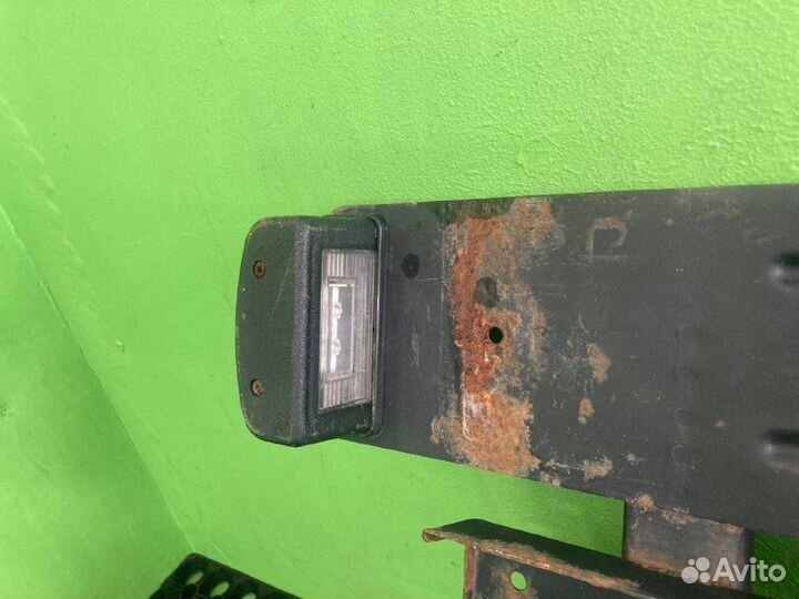 Кронштейн фонаря KAMAZ 5490-S5