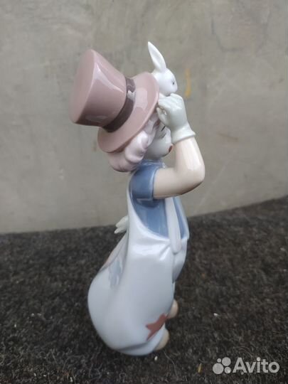 Шляпа фокусника. Lladro 8092