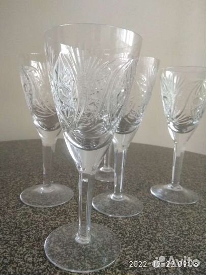 Бокалы хрустальные