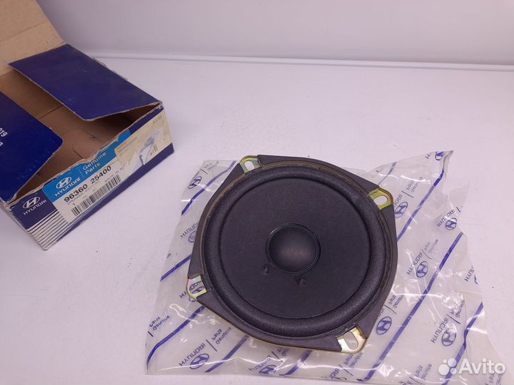 Hyundai Accent Динамик Новый