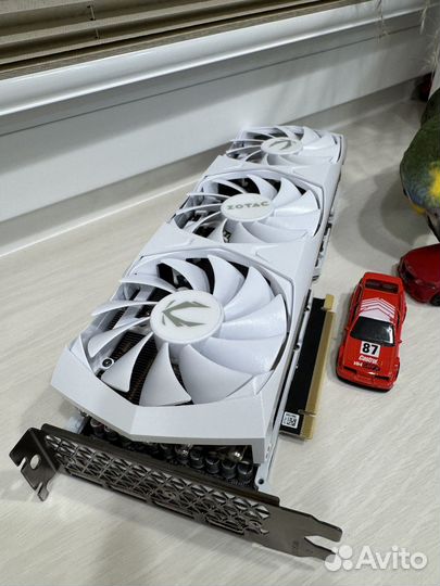 RTX 3080 Zotac Trinity OC LHR White как новая