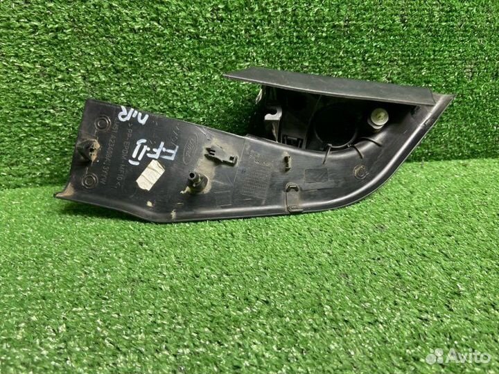 Накладка зеркала левого Ford Focus 2