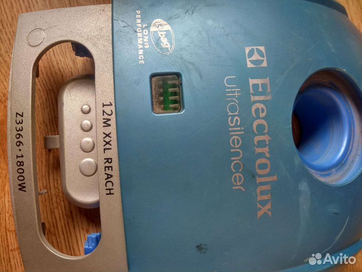 Запчасти пылесос Electrolux z3366 1800w бу