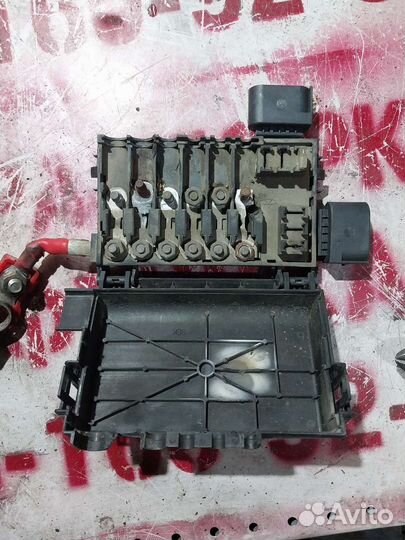 Силовой блок предохранителей chery Fora