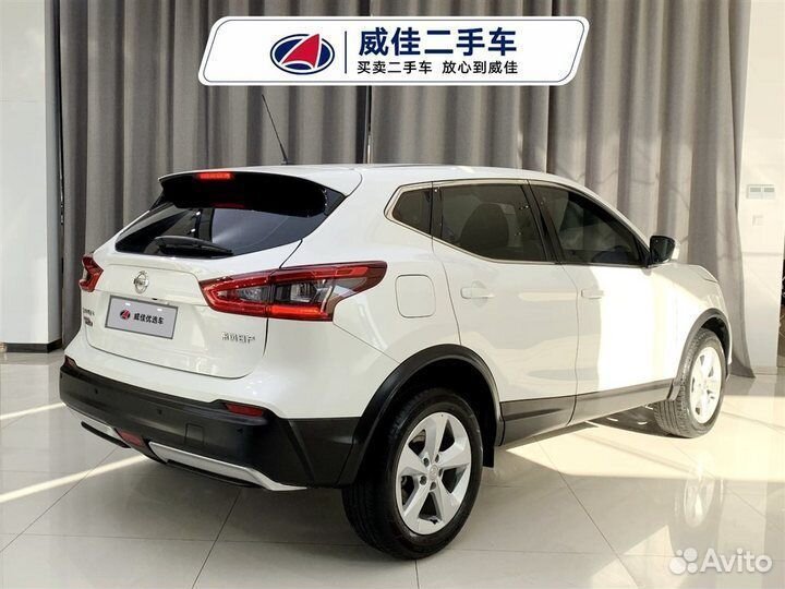 Nissan Qashqai 2.0 CVT, 2022, 16 800 км