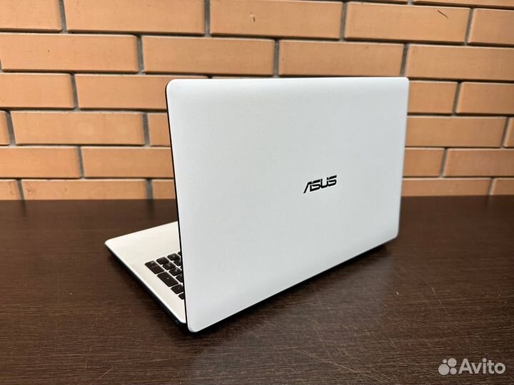 Ноутбук Asus/SSD/8Гб/A4-5