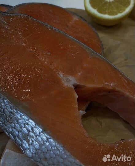 Морепродукты, краб, кальмар, икра красная, мидии