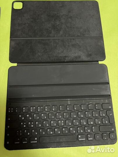 Apple чехол-клавиатура для iPad Pro 12.9