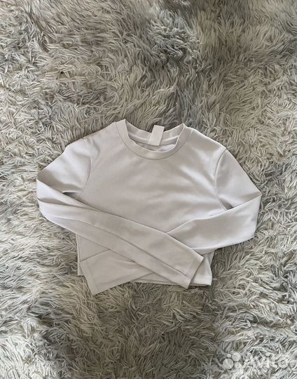 Укороченный лонгслив