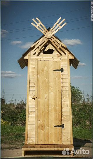 Дачный туалет деревянный FQP