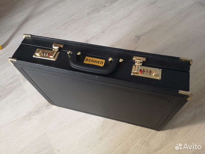 Набор столовых приборов