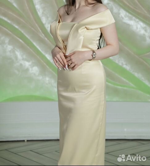 Вечернее платье