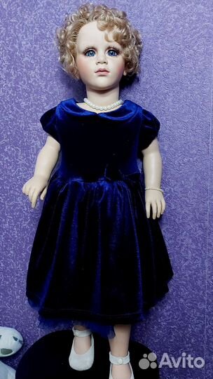 Кукла виниловая