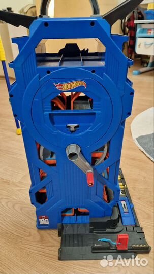 Hot wheels автомойка, наборы Хот вилс гараж,ракета