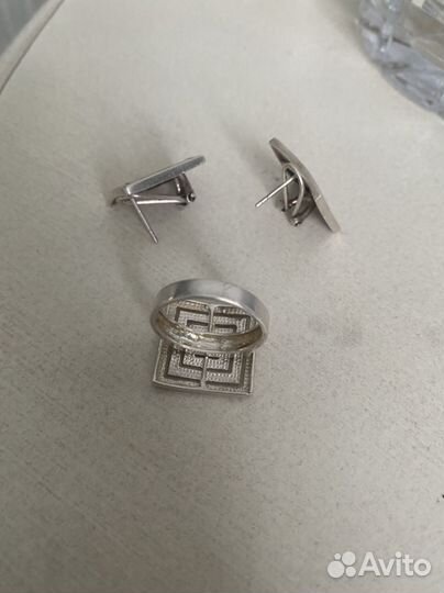 Комплект из серебра