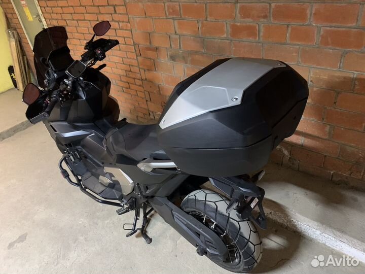 Honda x-adv 750 DCT 2022