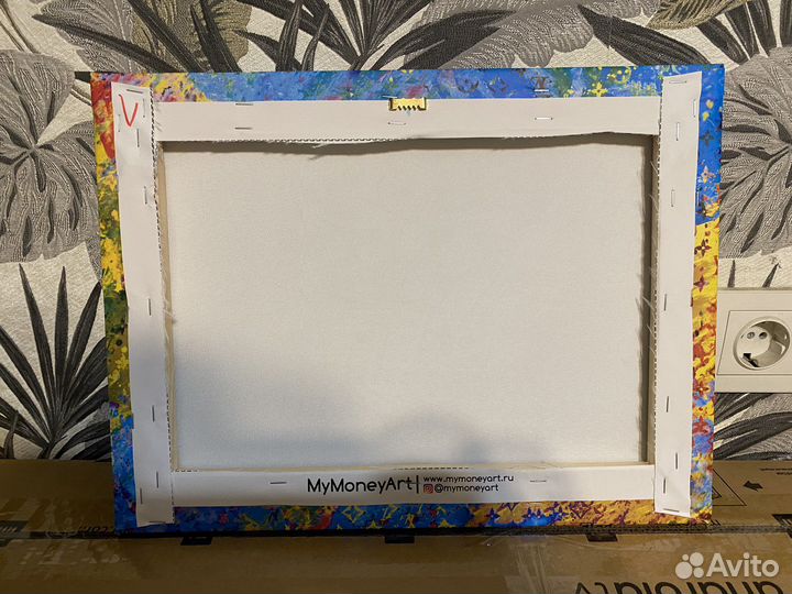 Картина деньги в louis vuitton