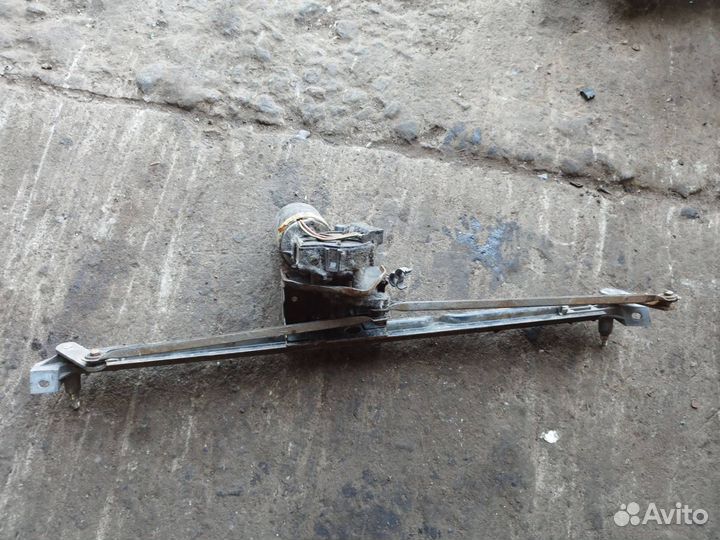 Трапеция стеклоочистителя Audi 100 С3 445 1986 VAG