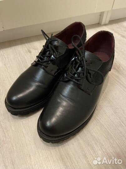 Ботинки женские размер 38