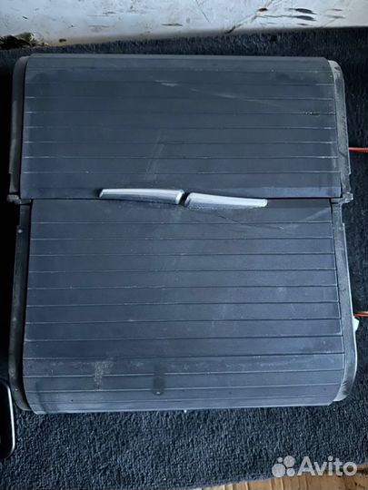 Подстаканник передний Bmw X6M E71 S63 4.4I 2013