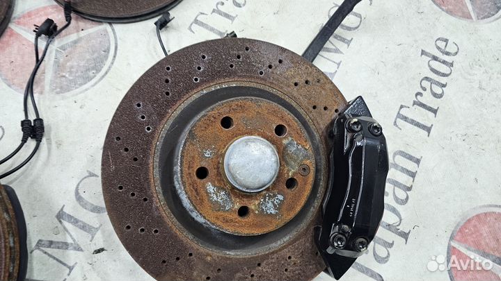 Комплект тормозов на Mercedes-Benz W220 W215