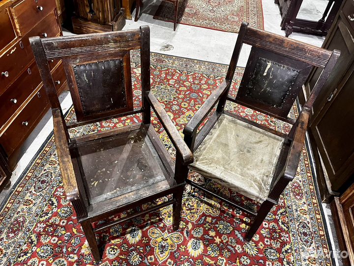 Кресло старинное