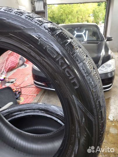 Nokian Tyres Hakkapeliitta R2 SUV 275/50 R20