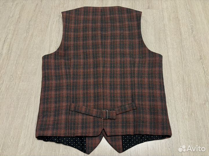 Жилет костюмный Svyatnyh 46 размер