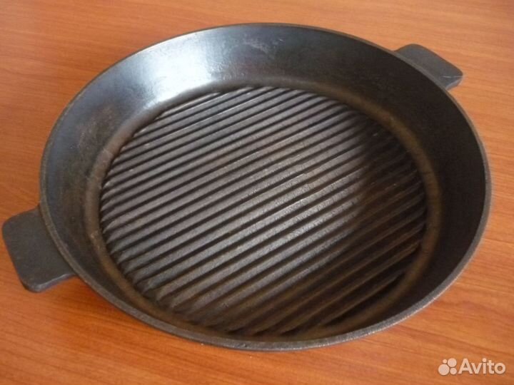 Чугунная сковорода. для жарки. СССР