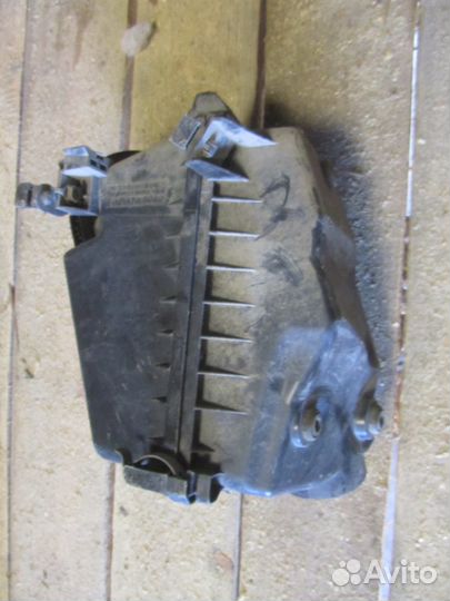 Корпус воздушного фильтра для Toyota Corolla E12