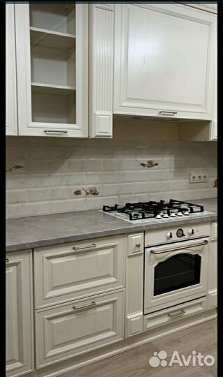 Кухня б/у с техникой