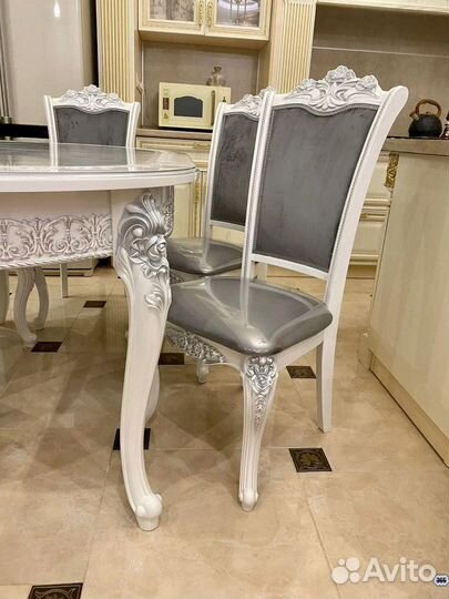 Кухонный стол. Доставка по всей России