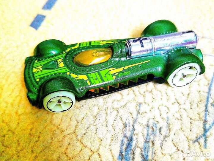 Hot wheels машинки