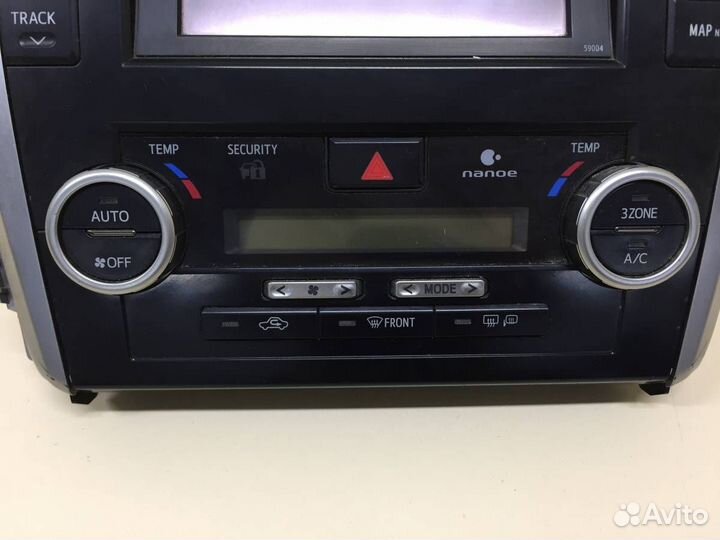 Магнитола Toyota Camry