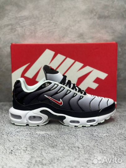 Кроссовки Nike Air Max TN Plus Black Red