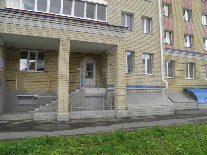 Сдам свободного назначения, 300 м²