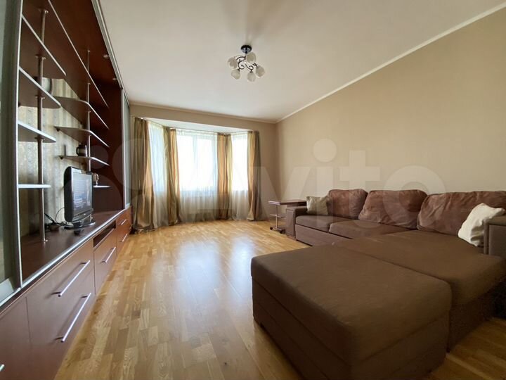 1-к. квартира, 56 м², 3/5 эт.