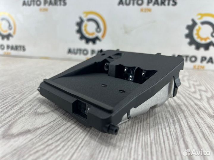 Камера переднего вида Mitsubishi Asx 2.0 4B11