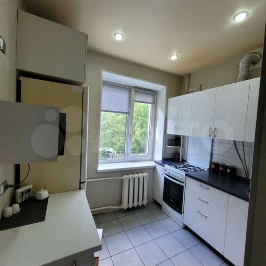 2-к. квартира, 43 м², 2/3 эт.