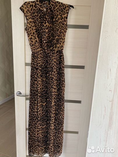 Женское леопардовое платье 46