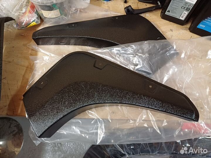 Расширители колесных арок