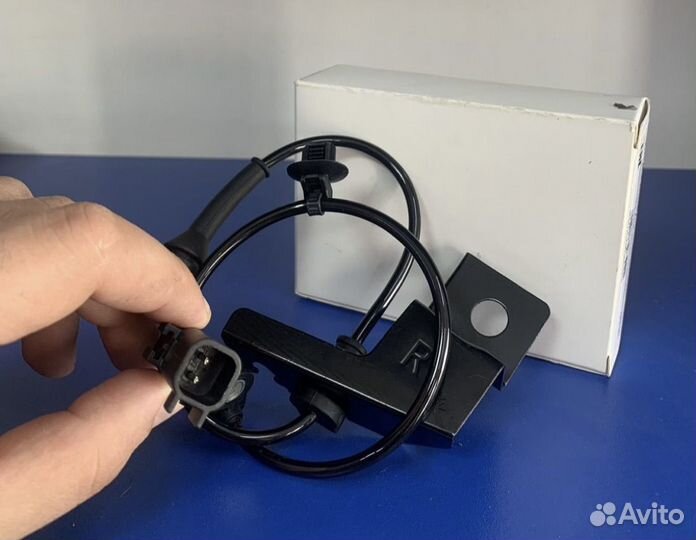 Датчик абс ford mondeo 5, fusion перед