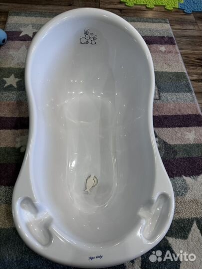 Ванночка и горка для купания новорожденного